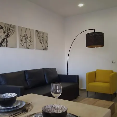 Balcon Frente A La Catedral, Parking Y Ascensor Apartment