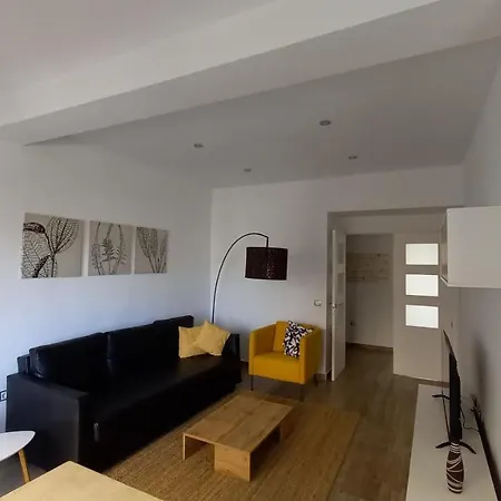 Balcon Frente A La Catedral, Parking Y Ascensor Apartment *