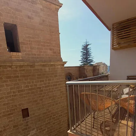 Apartment Balcon Frente A La Catedral, Parking Y Ascensor Almeria