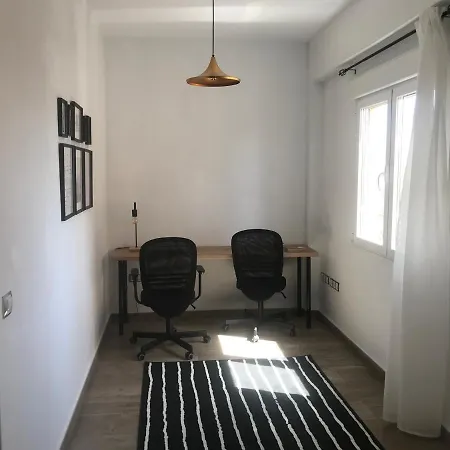 Balcon Frente A La Catedral, Parking Y Ascensor Apartment *